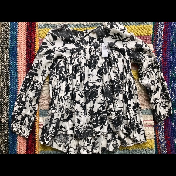 Chelsea & Theodore Women’s M Petite Tunic top - Picture 1 of 8